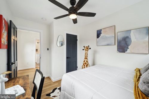 5010 Brooks St, Washington DC  20019-5318 exterior