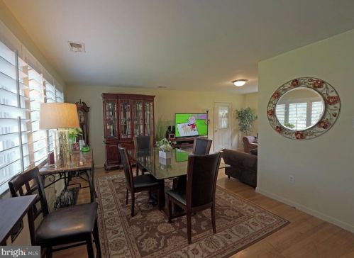 409 Belvedere Dr, Charles Town WV  25414-1267 exterior