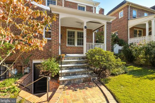 2712 Cortland Pl, Washington, DC 20008-3421