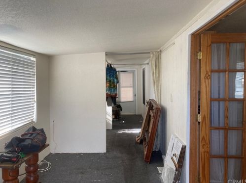 6237 Golden Sands Dr, Long Beach, CA 90803-2316