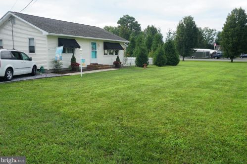 37949 Muddy Neck Rd, Millville, DE 19970-2842