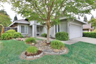 8117 Falcon View Dr, Sacramento, CA 95843-5365