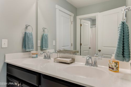 5 White Heron Dr, Beaufort SC  29907 exterior
