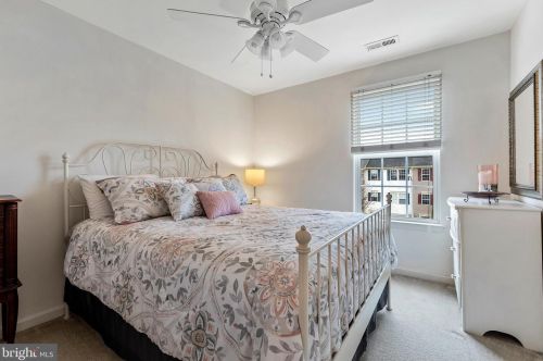 115 South Ave, Swedesboro NJ  08085-1693 exterior