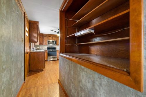 9 George St, Terryville CT  06786-6627 exterior