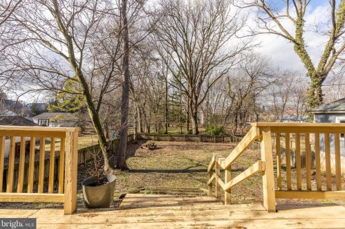 323 Orange St, Lees Cross Roads PA  17257-2007 exterior