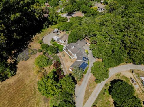 1609 Aromas Heights Ln, Aromas, CA 95004-9700