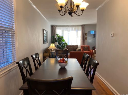 119-29 219th St, Jamaica, NY 11411-2014