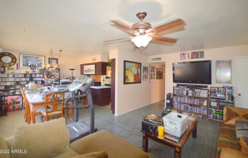 551 Emelita Ave, Mesa AZ 85208-2826 exterior