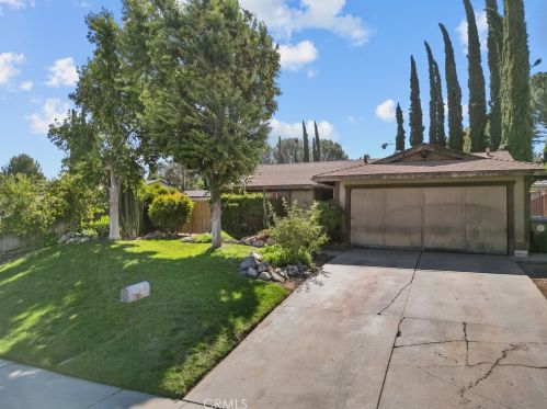 23014 Pamplico Dr, Santa Clarita, CA 91354-2027