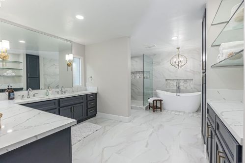 1213 Via Mil Cumbres, Solana Beach CA  92075-1726 exterior