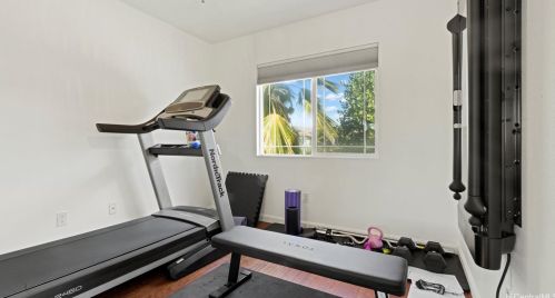 91-6425 Kapolei Pkwy, Ewa Beach HI  96706 exterior