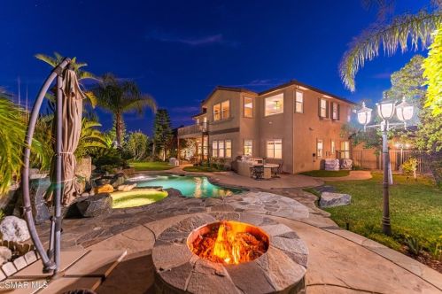 3824 Doheney Ct, Simi Valley CA  93063-0208 exterior