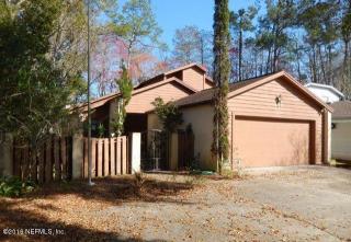 5438 Mariners Cove Dr, Jacksonville, FL 32210-5762