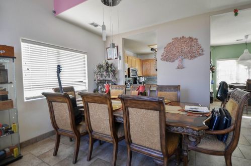 607 Grape St, Los Banos CA  93635-6372 exterior