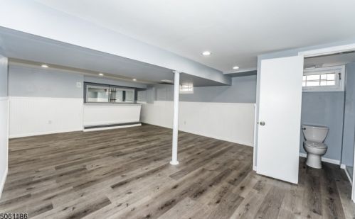 524 Laurel Ave, Roselle Park NJ  07204-1542 exterior