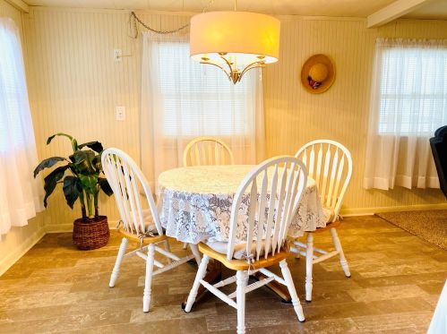 4104 Sandpine Cir, Boynton Beach FL  33436-2660 exterior