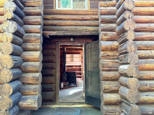 36858 Elk Mountain Rd, Potter Valley, CA