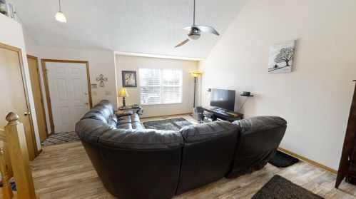 465 Wynridge Dr, Pataskala OH  43062-8126 exterior