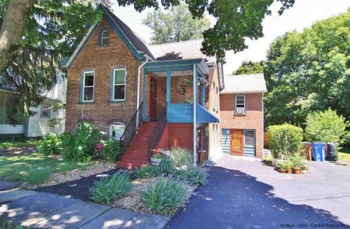24 Crane St, Kingston NY  12401-3326 exterior