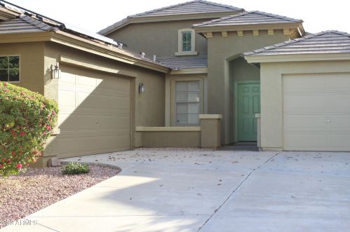 17839 Crocus Dr, Sun City AZ  85388-7525 exterior