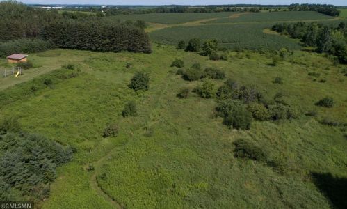 1748 30th Ave, Hammond WI  54015-5215 exterior