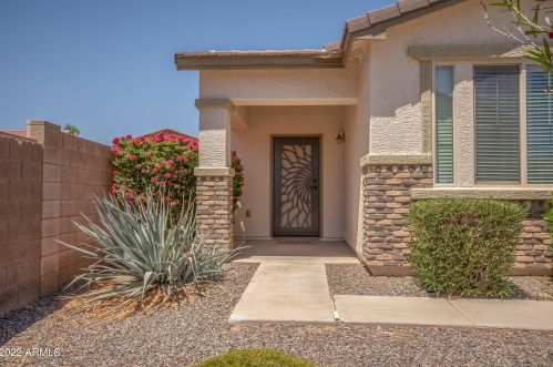 28566 Horizon Way, San Tan Valley, AZ 85143-5879