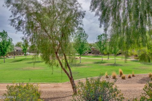 4926 Quiet Way, Gilbert AZ  85298-0648 exterior