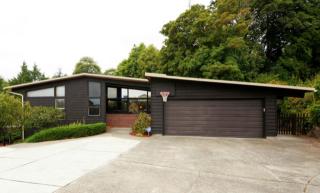 1302 175th St, Seattle, WA 98133-5002