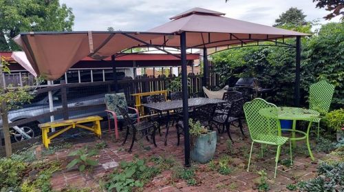 328 Crawford Ave, South Connellsville, PA 15425-3427