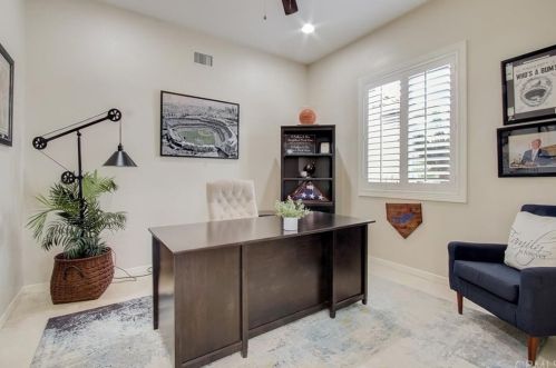 5391 Evening Sky Dr, Simi Valley CA  93063-5744 exterior