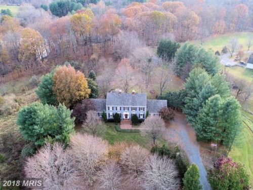 37311 Wineberry Ln, Purcellville, VA 20132-4022