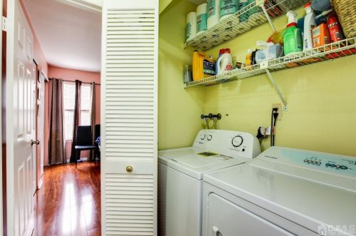 696 Darlington Dr, Old Bridge NJ  08857-3219 exterior