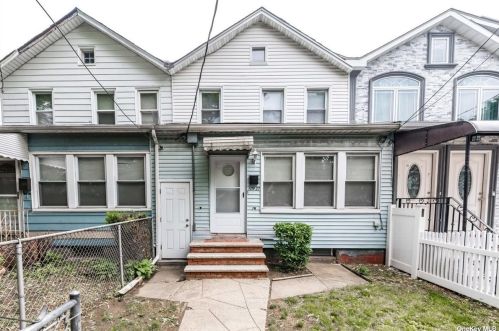 109-27 142nd St, Jamaica, NY 11435-5027