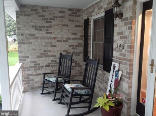 346 Lafayette Dr, Littlestown PA  17340-1546 exterior
