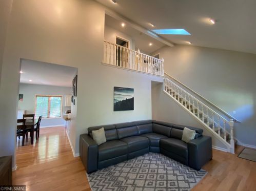 120 Meadow Dr, Hudson WI  54016-1100 exterior