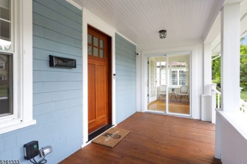 8 Emerson Pl, Montclair NJ  07043-1510 exterior