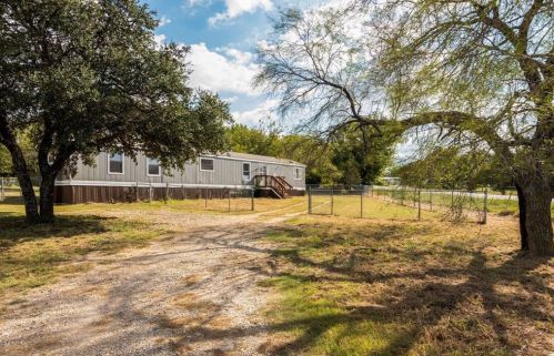 11513 White Leaf Ct, Fort Worth, TX 76135-9187