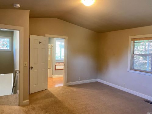 2414 Bear Pl, Willits CA  95490-9496 exterior