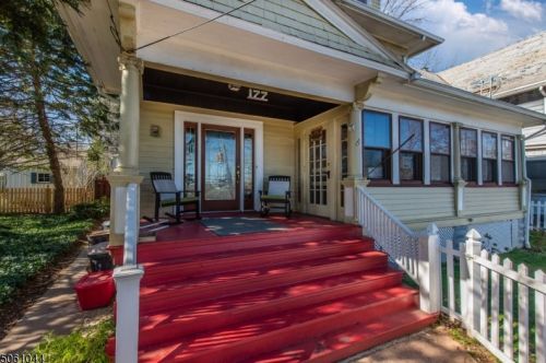 177 Hillside Ave, Nutley, NJ 07110-1627