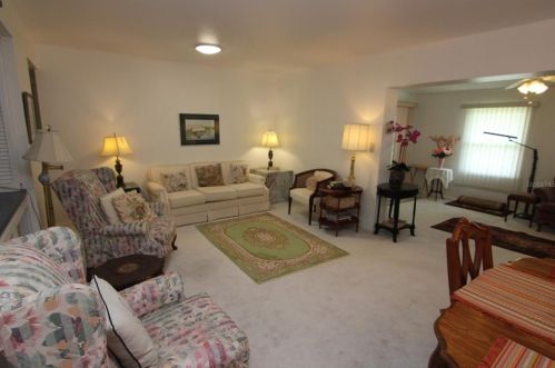 810 Oakmont Ave, Ruskin, FL 33573-5139
