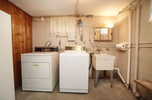 842 Galbraith Rd, Cincinnati OH 45239-4029 exterior