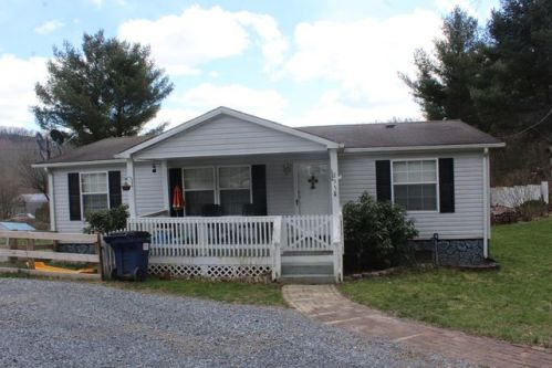 267 Cove St, Saltville VA  24370-3684 exterior