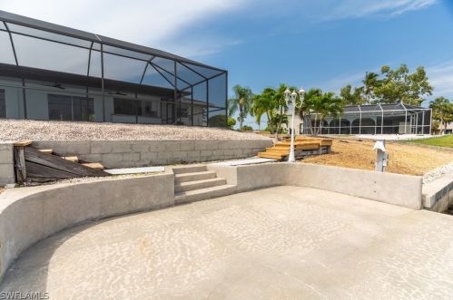 3405 16 Pl, Cape Coral FL  33909-2252 exterior