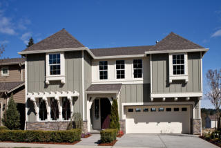 833 Lyons Ave, Seattle, WA 98059-4843