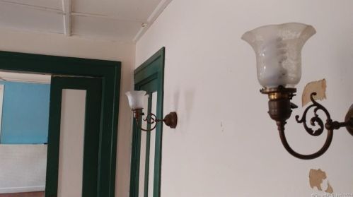 110 Main St, Plainville CT  06062-1943 exterior