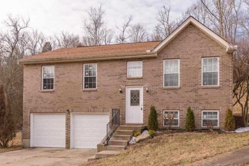 8690 Main St, Grants Lick, KY 41001-1294