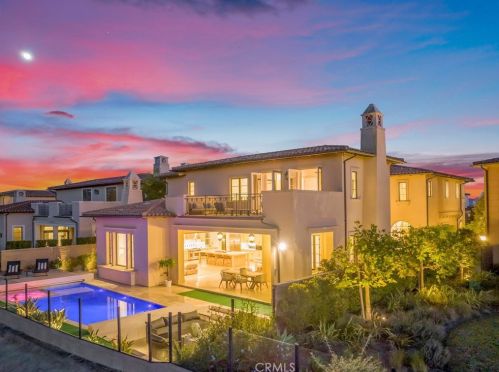 31 Seawatch, Newport Beach CA  92657-1650 exterior