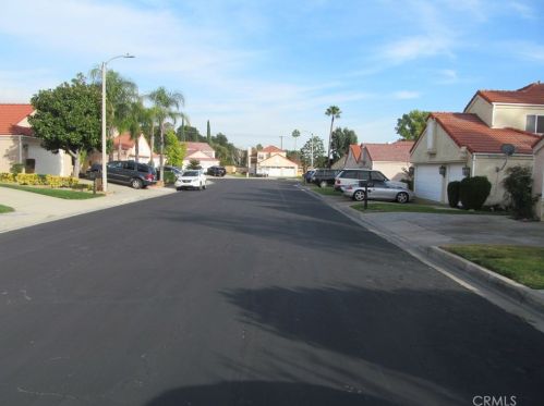 1252 Granada St, Upland, CA 91784-1093