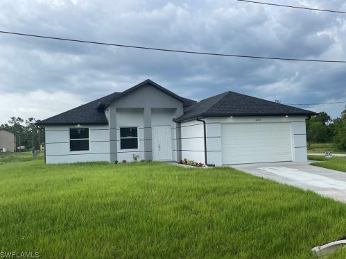 3600 16th St, Lehigh Acres, FL